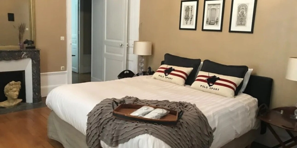 Photos 8 - Équestre - Magnifique château entièrement rénové et propriété équestre à vendre proche de SANCERRE (18)