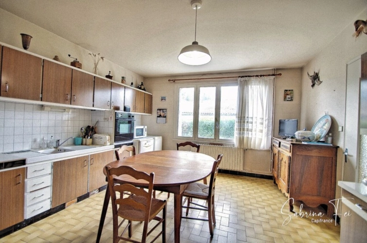 Photos 17 - Touristique - Propriété à vendre 7 pièces SAINT MEDARD D'AUNIS (17)