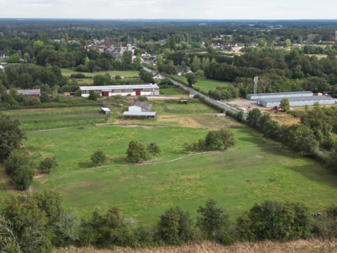 Photos 10 - Équestre - Petite propriété   5,48 ha avec 2 hangars en Brenne