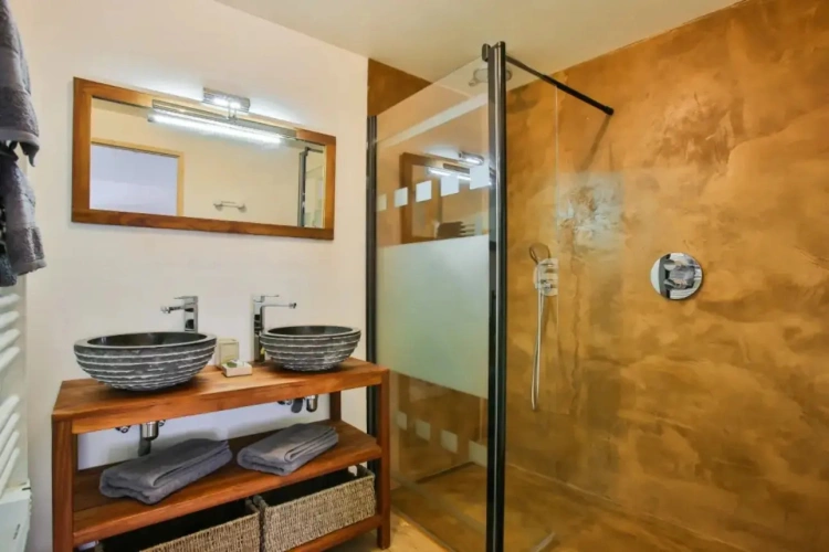 Photos 6 - Touristique - Magnifique domaine touristique haut de gamme sur 12,5 hectares en pleine nature sans aucun vis à vis à vendre