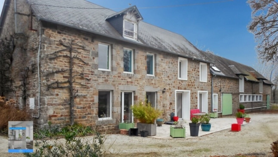 Photos 5 - Touristique - Ancien corps de ferme rénové avec terrain et dépendances