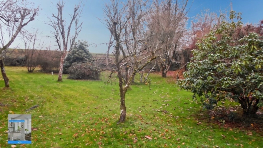 Photos 29 - Touristique - Ancien corps de ferme rénové avec terrain et dépendances
