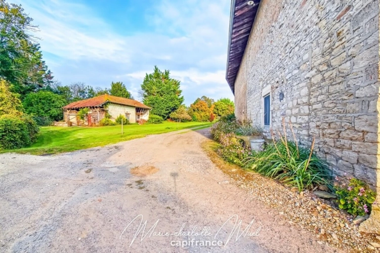 Photos 8 - Équestre - Propriété de 7ha avec deux habitations et nombreuses dépendances