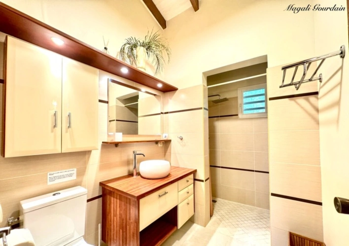 Photos 16 - Prestige - SAINT-FRANÇOIS – VILLA D’EXCEPTION AVEC BUNGALOW & PISCINE