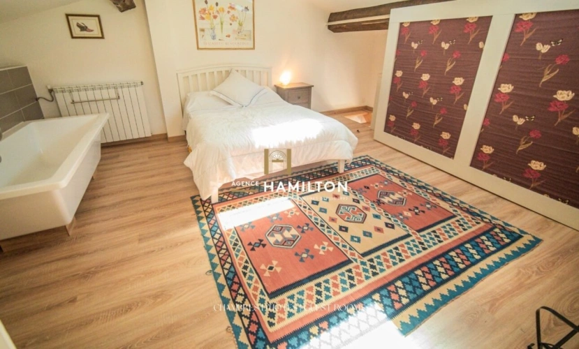 Photos 11 - Touristique - Maison et dépendances