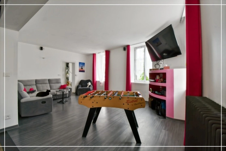 Photos 51 - Touristique - Proprieté comprenant 2 maison et 1 appartement CHATEAUMEILLANT (18)