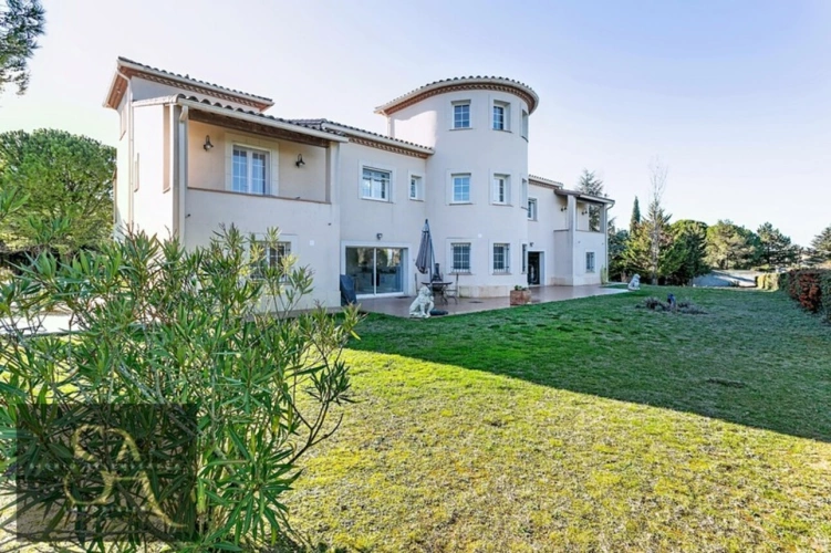 Photos 28 - Prestige - AUDE, En périphérie de Carcassonne, maison 377m² sur parc clos possibilité gîte