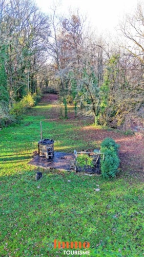 Photos 15 - Touristique - Ensemble immobilier avec activité touristique indépendante -