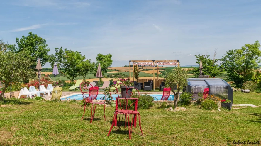 Photos 14 - Touristique - Vente d'une maison principale, avec trois gites