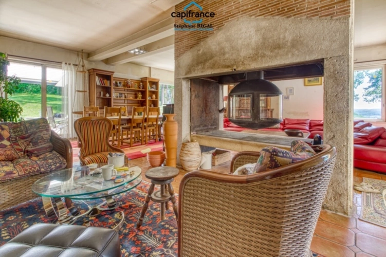 Photos 19 - Prestige - Dpt Lot et Garonne (47), à vendre FUMEL propriété en pierre P7 sur un terrain de 4ha de terrain