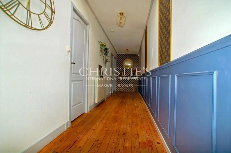 Photos 11 - Prestige - Charmante maison en pierre avec 10 ha de terre à vendre