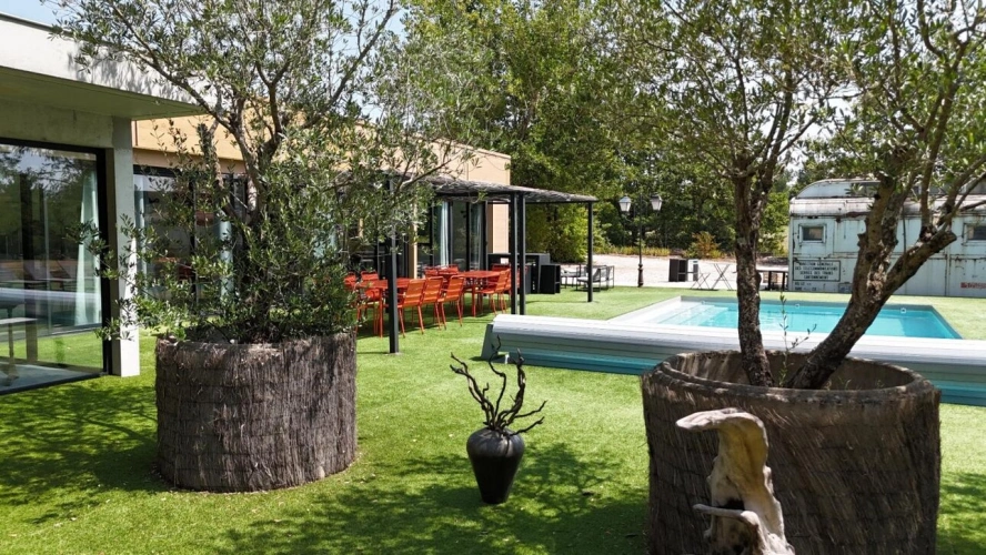 Photos 2 - Tourist - House