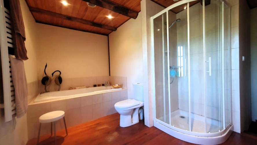 Photos 7 - Land - Farm with outbuildings