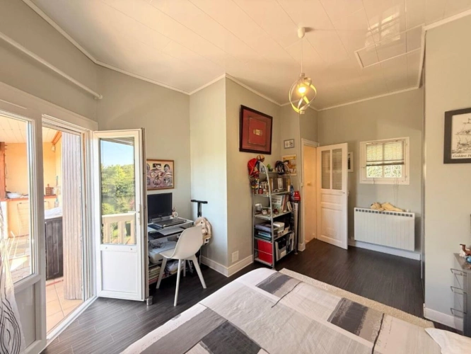 Photos 10 - Touristique - Demeure de ville et village