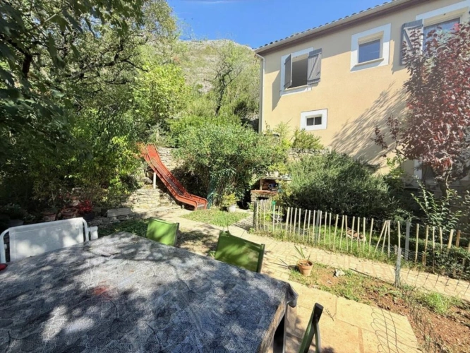 Photos 15 - Touristique - Demeure de ville et village