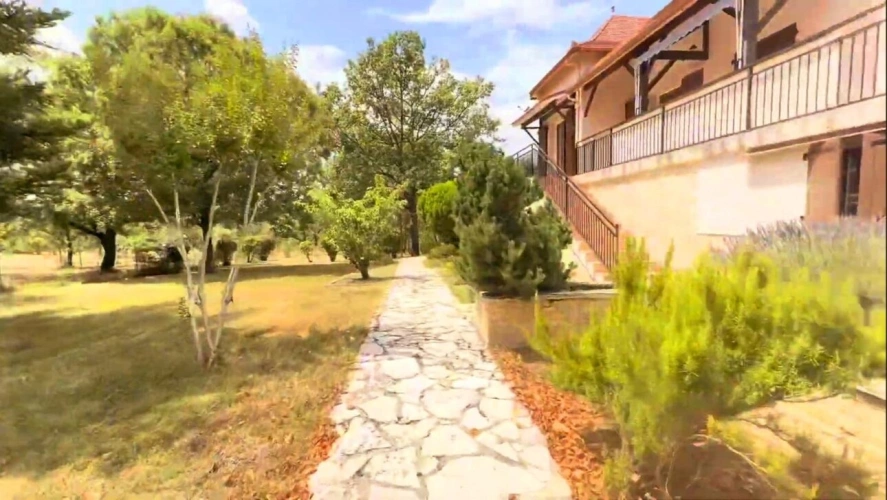 Photos 1 - Rurale - Maison