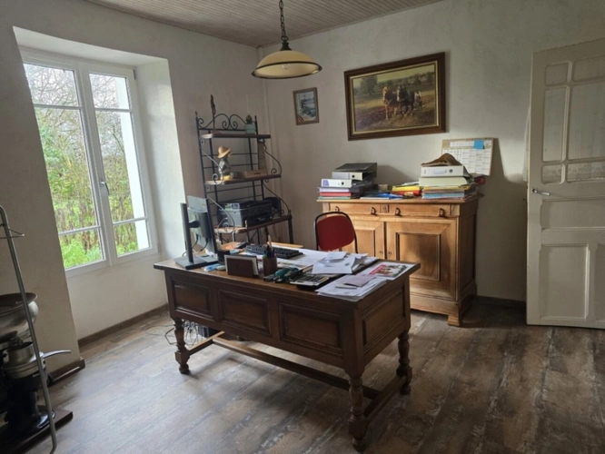 Photos 4 - Touristique - Propriété à vendre 12 pièces BEAUVOIR SUR MER (85)