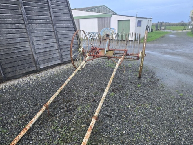 Photos 20 - Touristique - Propriété à vendre 12 pièces BEAUVOIR SUR MER (85)