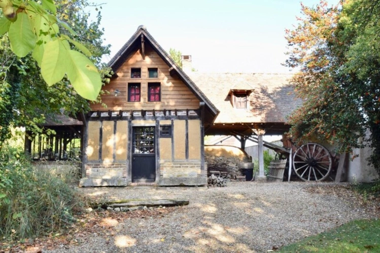 Photos 10 - Équestre - Dpt Eure (27), à vendre HEUDREVILLE SUR EURE