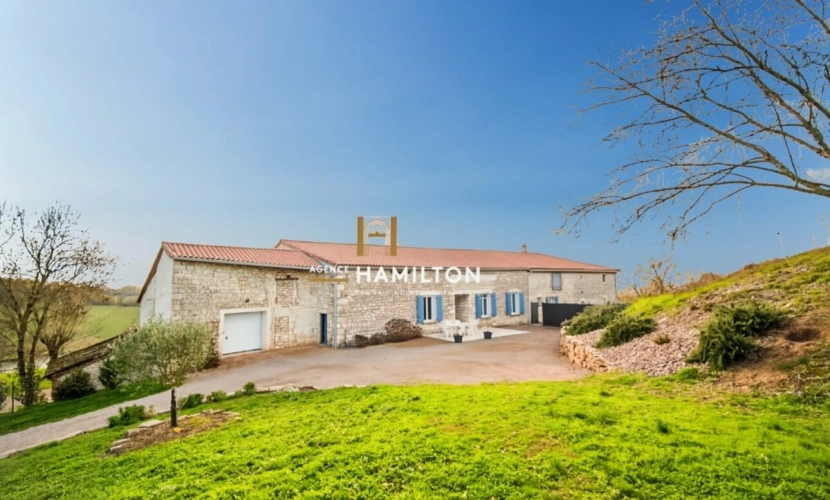 Photos 6 - Prestige - Longere