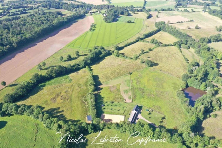 Photos 1 - Équestre - Grande villa équestre sur 12,5 hectares