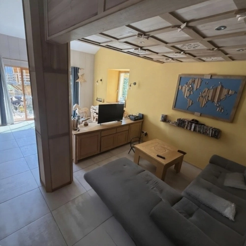 Photos 10 - Touristique - PROPRIETE avec FERME rénovée T8 - TERRAIN de 7100 m2 proche CHARMES (88)