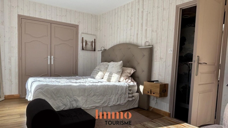 Photos 7 - Touristique - Superbe propriété aux portes de BORDEAUX avec 2 gîtes, aména