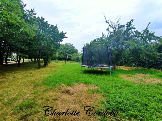 Photos 3 - Touristique - Vivez votre rêve : Ferme de caractère avec gîtes, chambres d’hôtes et potentiel incroyable à Feugarolles