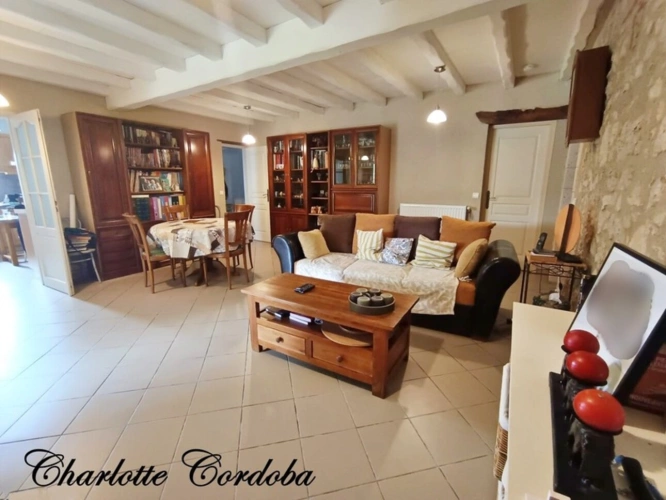 Photos 31 - Touristique - Vivez votre rêve : Ferme de caractère avec gîtes, chambres d’hôtes et potentiel incroyable à Feugarolles