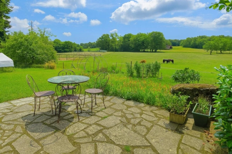 Photos 17 - Equestrian - House