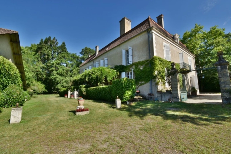 Photos 92 - Prestige - Dpt (32) NOGARO proche, ELEGANTE MAISON DE NOTABLES, économique, du XIXs 600M2, parc séculaire, dépendances en U, 11 ha, sans travaux