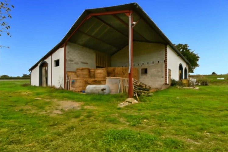 Photos 12 - Équestre - Propriete à vendre 4 pièces VALLON EN SULLY (03)