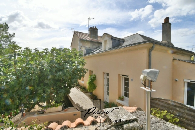 Photos 1 - Rurale - Propriété 5 chambres, dépendances, proche commerces et services