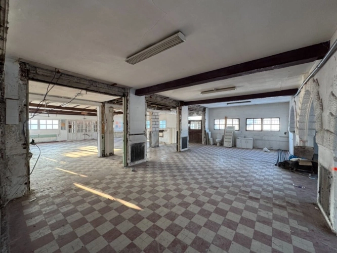 Photos 4 - Touristique - Ancien hôtel-restaurant à réinventer – Projet logements + activité – 25 stationnements - Emerainville