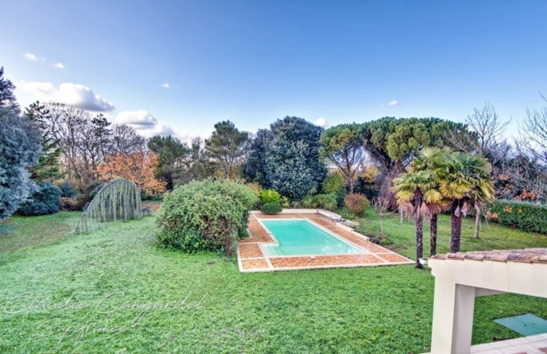 Photos 3 - Prestige - Magnifique propriété de 7 pièces alliant espace, élégance et cadre verdoyant à seulement 10' de LA ROCHELLE