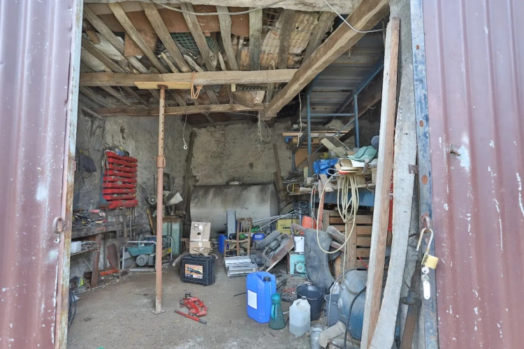 Photos 14 - Touristique - Propriété viticole et ensemble en pierre au calme