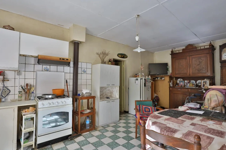 Photos 15 - Touristique - Propriété viticole et ensemble en pierre au calme