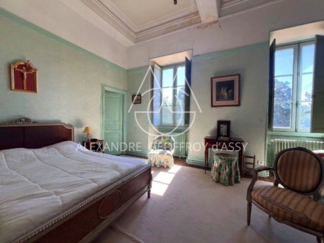 Photos 14 - Prestige - Exceptionnel château XV-XVI et XIXe avec son hameau et ses 108 hectares avec possibilité d’acheter 200ha attenants supplémentaires