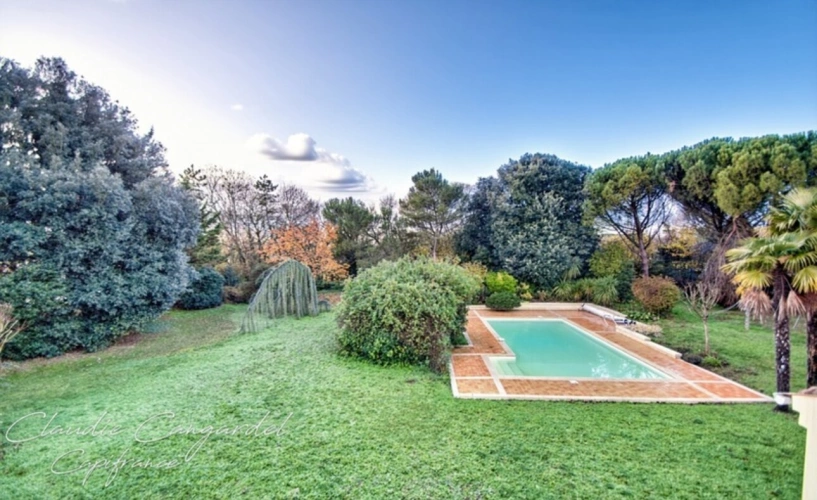 Photos 12 - Prestige - Magnifique propriété de 7 pièces alliant espace, élégance et cadre verdoyant à seulement 10' de LA ROCHELLE