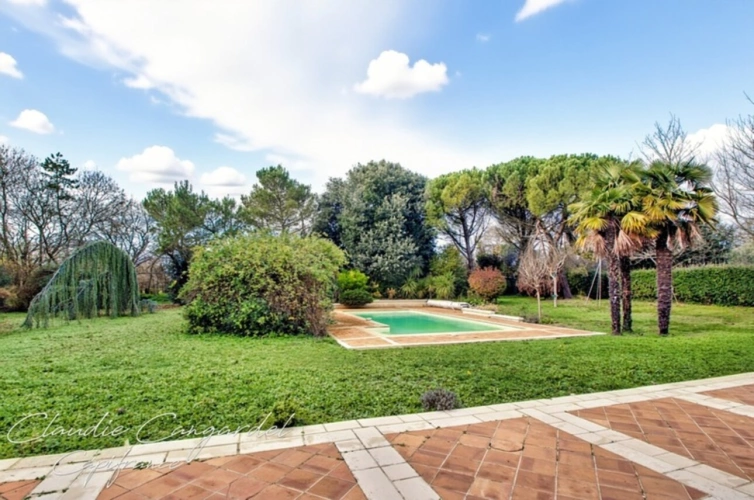 Photos 37 - Prestige - Magnifique propriété de 7 pièces alliant espace, élégance et cadre verdoyant à seulement 10' de LA ROCHELLE