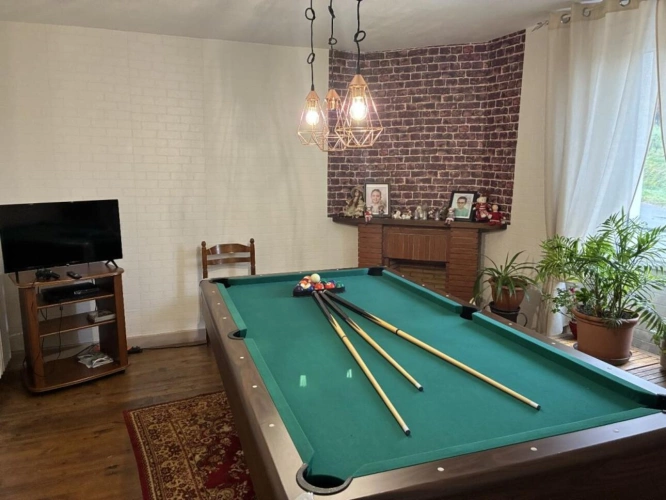 Photos 5 - Land - House