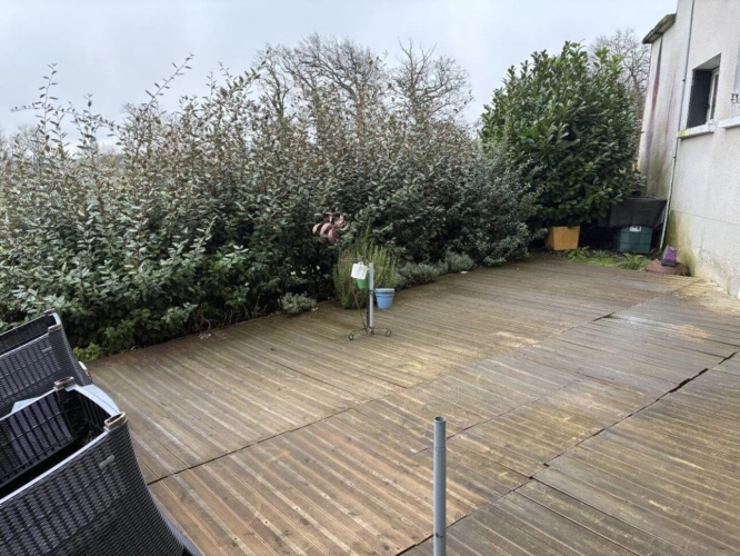 Photos 18 - Land - House