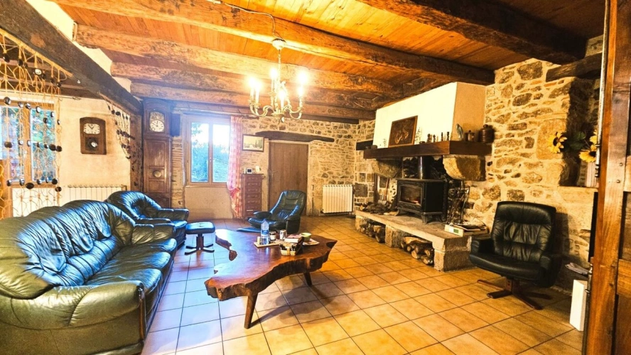 Photos 7 - Rural - Property