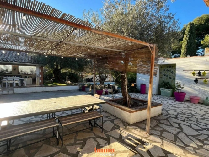 Photos 16 - Tourist - Domaine Touristique clé en main avec 5 gîtes, 2 piscines et Ma