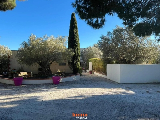 Photos 17 - Tourist - Domaine Touristique clé en main avec 5 gîtes, 2 piscines et Ma