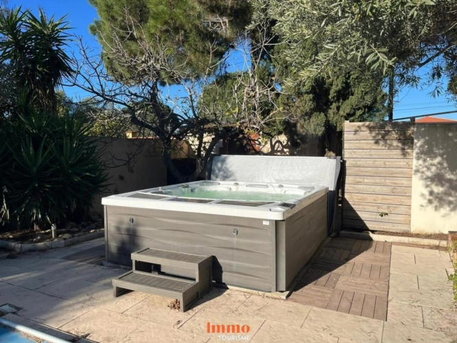 Photos 23 - Tourist - Domaine Touristique clé en main avec 5 gîtes, 2 piscines et Ma