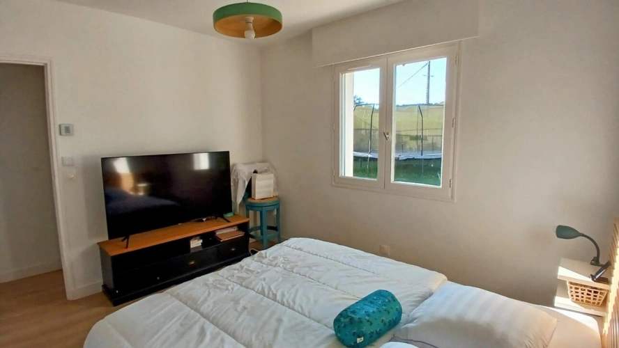 Photos 8 - Tourist - House