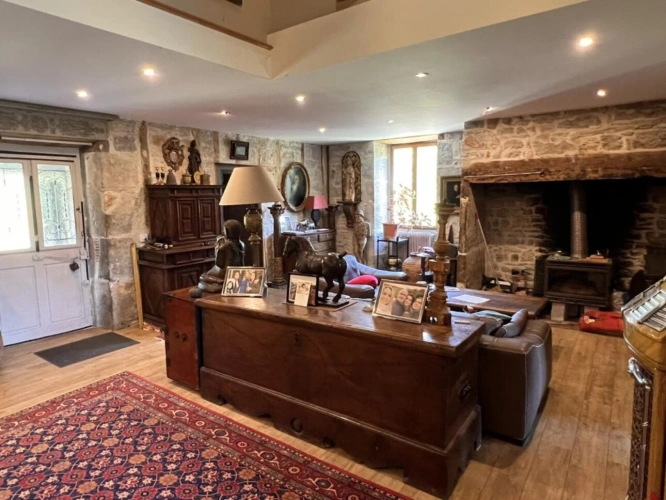 Photos 6 - Prestigious - Property