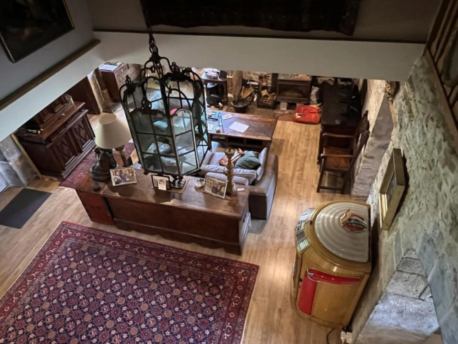 Photos 9 - Prestigious - Property