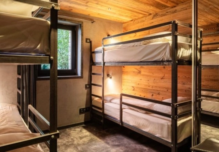 Photos 25 - Prestige - ENSEMBLE ALPIN ULTRA-PREMIUM de 3 500 m² à TIGNES (73) 5 Chalets, accès ski au pied, vue, piscine